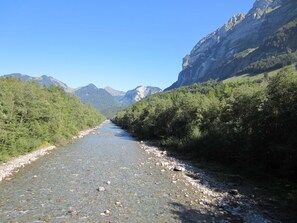 Niet-geclassificeerde afbeelding, 2 van 42, knop