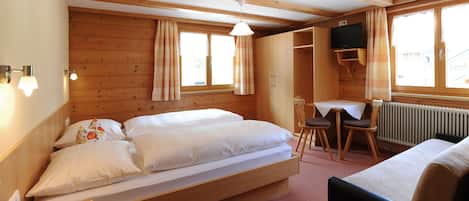 1 bedroom, WiFi, bed sheets