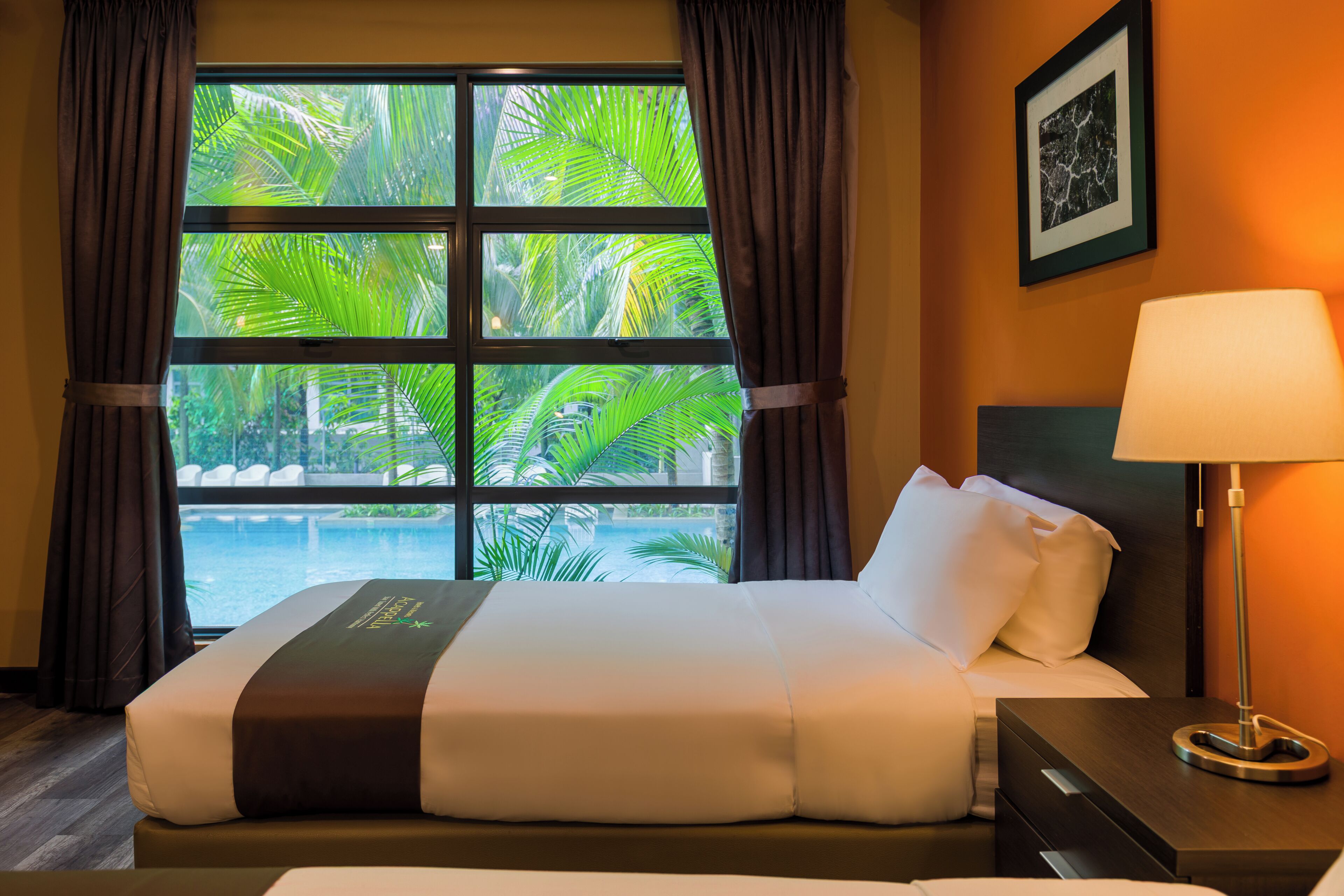 2 Bedroom Deluxe Family Suite | In-room safe, desk, iron/ironing board, free WiFi