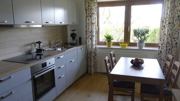 Fridge, oven, dishwasher