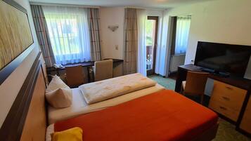 1 bedroom, in-room safe, WiFi, bed sheets