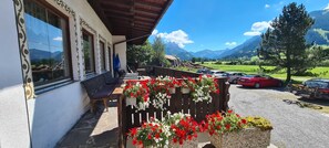 Terrace/patio - Single Room - Landhaus Gugger (Berg)
