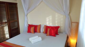 2 bedrooms, individually decorated, individually furnished