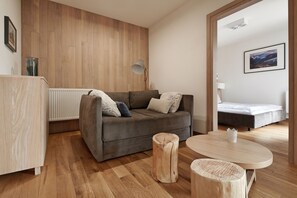 Deluxe Apartment, 1 Bedroom | Living area | Flat-screen TV - Monte House (Zakopane)