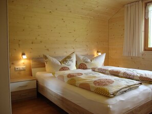 3 bedrooms, travel cot, WiFi, bed sheets - Apart Bär Bersbuch - Holiday apartment Niedereblick (Andelsbuch)