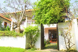 Overnatningsstedets indgangsparti