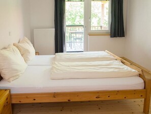 2 bedrooms