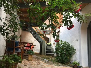 Luokittelematon kuva, 3 kautta 19, painike