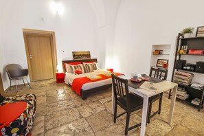 Estudio familiar | 1 dormitorio, minibar, wifi gratis y ropa de cama