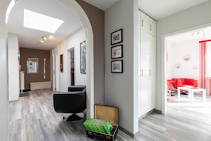 Imagen sin descripción, 2 de 77, botón