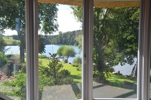 Interior - Owl tower - thatched aspen house (Grebin)