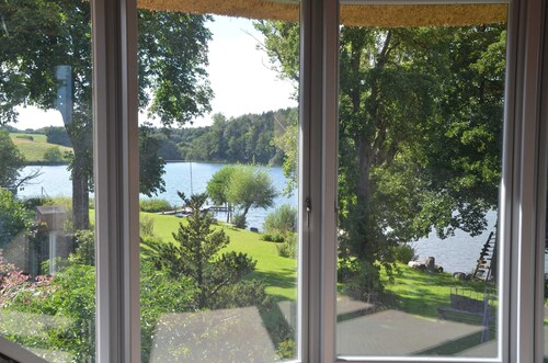 Owl tower - thatched aspen house