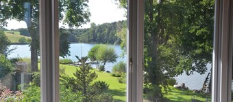 Owl tower - thatched aspen house