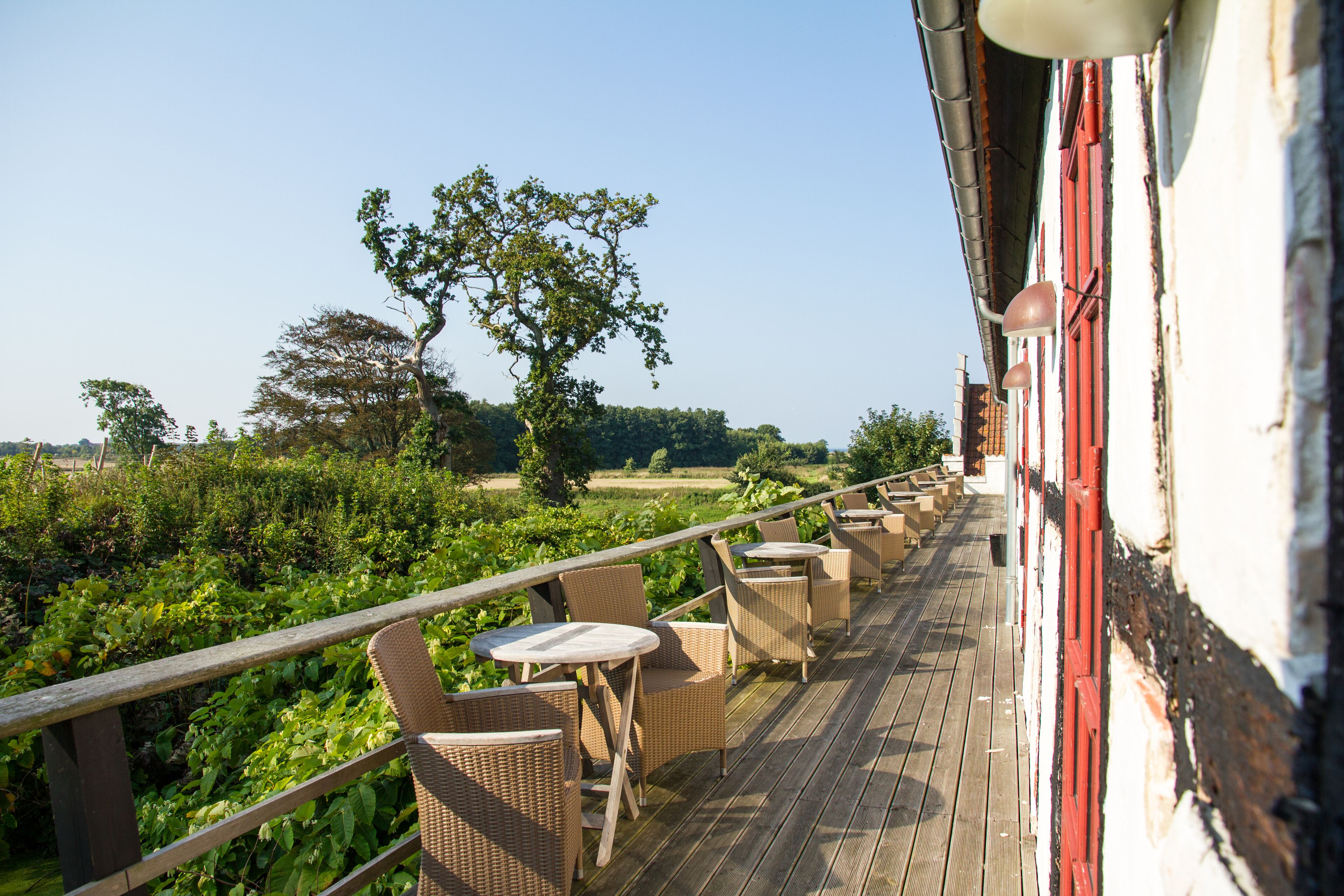 Safe på rommet, individuelt dekorert, skrivebord og blendingsgardiner