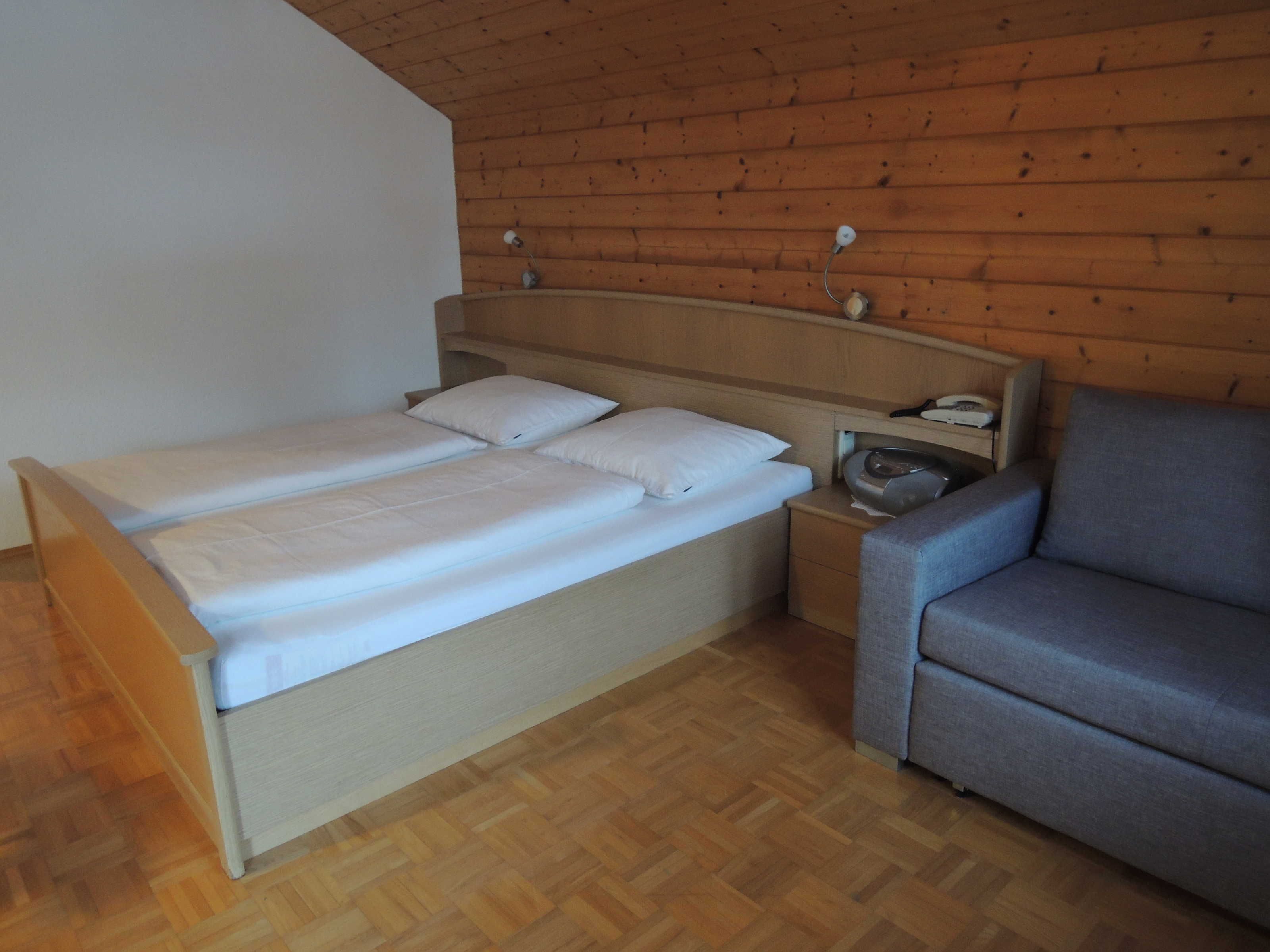 1 bedroom, in-room safe, WiFi, bed sheets