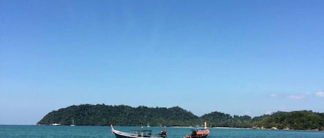 Quang cảnh nhìn từ nơi lưu trú
