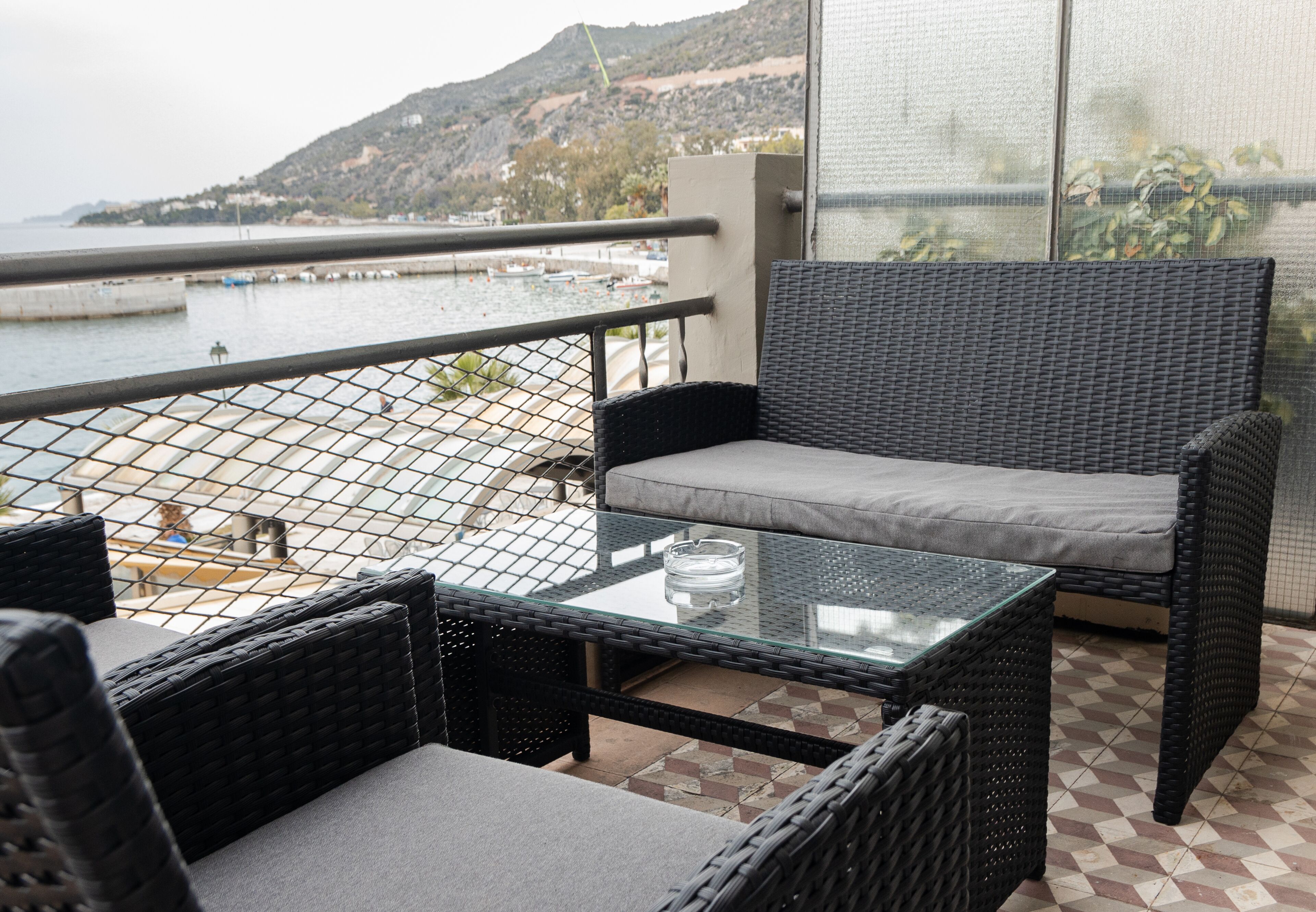 Camera con letto matrimoniale o 2 letti singoli, vista mare | Terrazza/patio