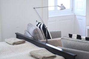 Pearl Apartment | 客厅 | 平板电视