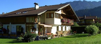 Country house Schnettra - Einstein