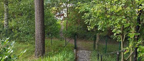 Enceinte de lâhĂ©bergement