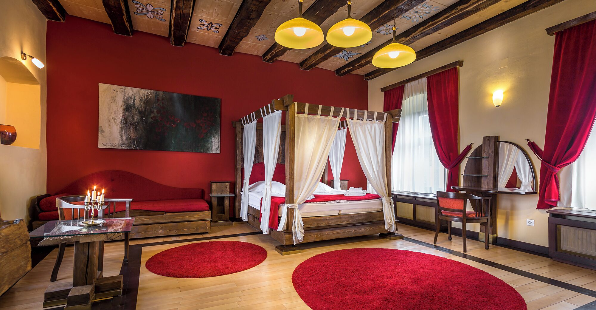 Royal Double Room, Fireplace | Desk, free WiFi, bed sheets