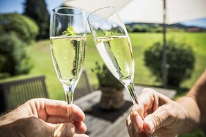 Nicht klassifiziertes Bild, 2 von 18, Schaltfläche