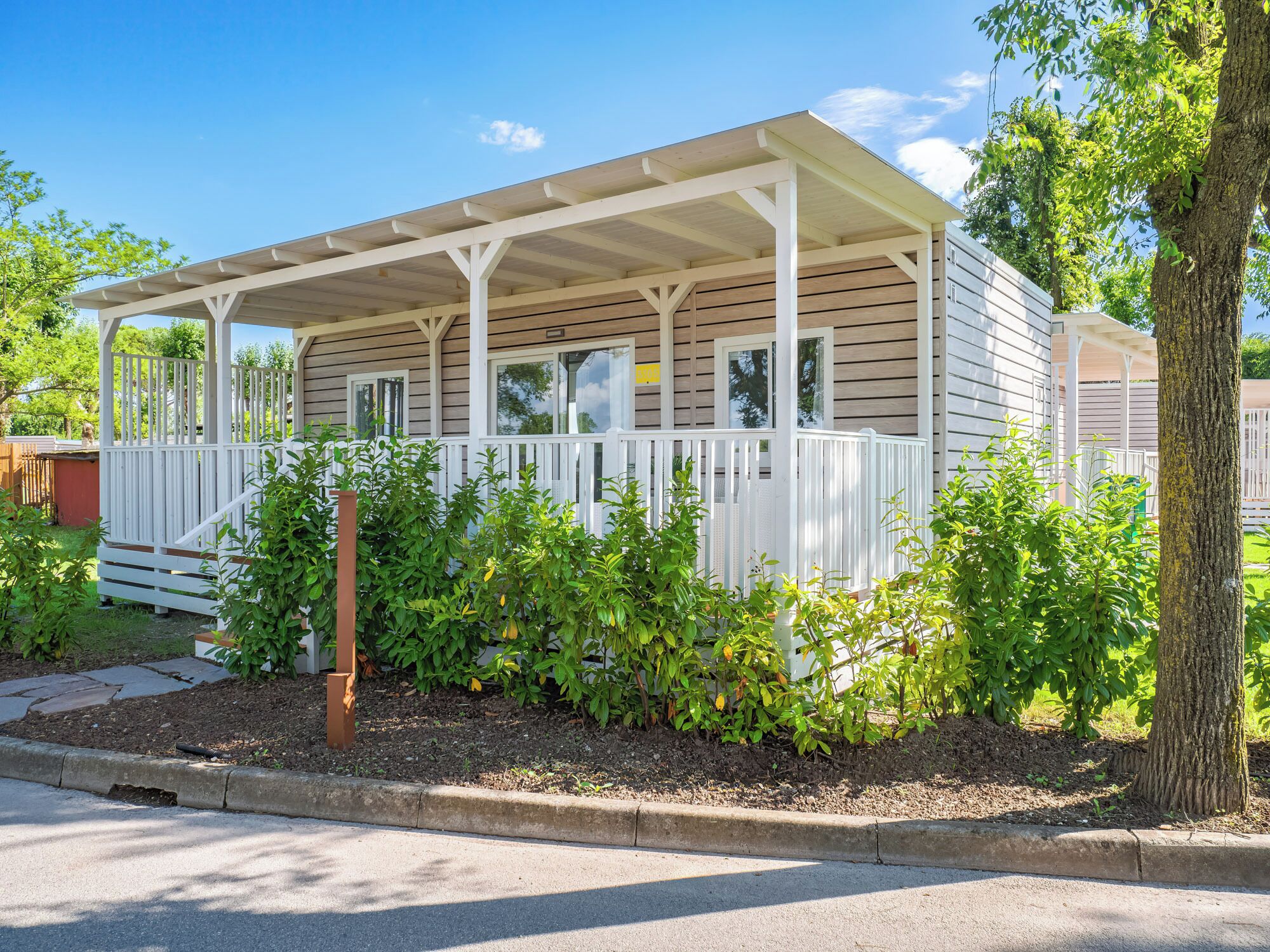 Nhà di động Superior | Truy cập Internet không dây miễn phí, bộ trải giường 