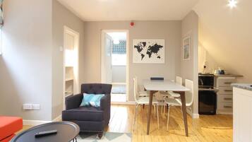 Apartment, Private Bathroom (Boyle Suite 2nd Floor) | Miscellaneous