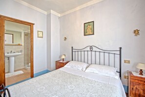 5 bedrooms, Egyptian cotton sheets, premium bedding - Agriturismo Podere Delle Querci (Arezzo)
