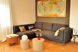 Flat-screen TV - Haus & Hof (Perl)