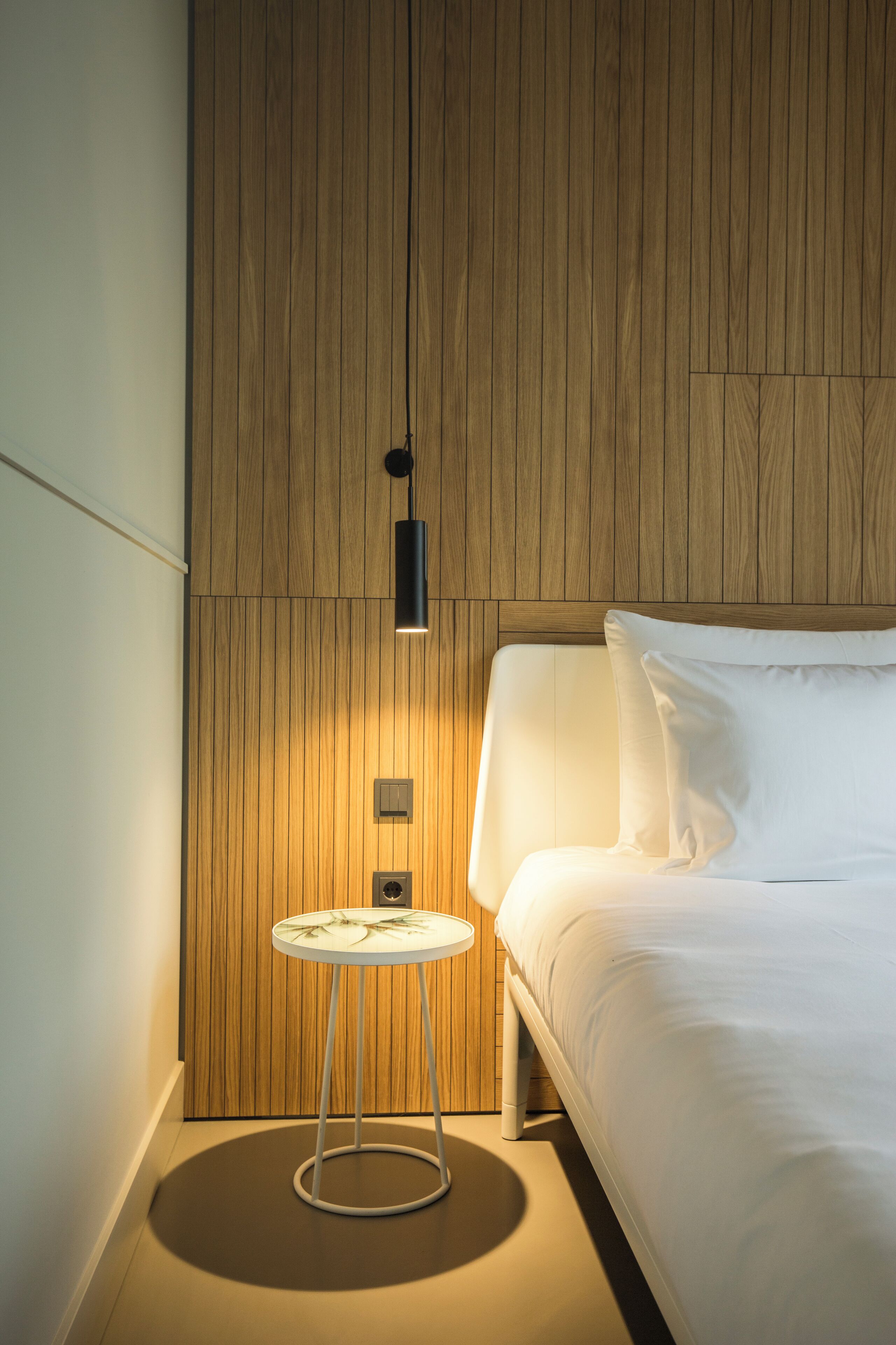 big double room | in-room safe, desk, iron/ironing board, cots/infant beds