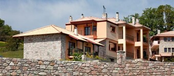 Silva Suites