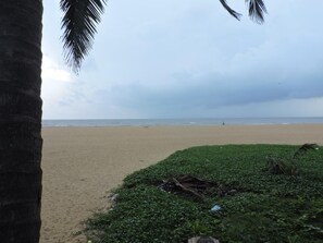 On the beach - Oasis Beach Resort (Negombo)