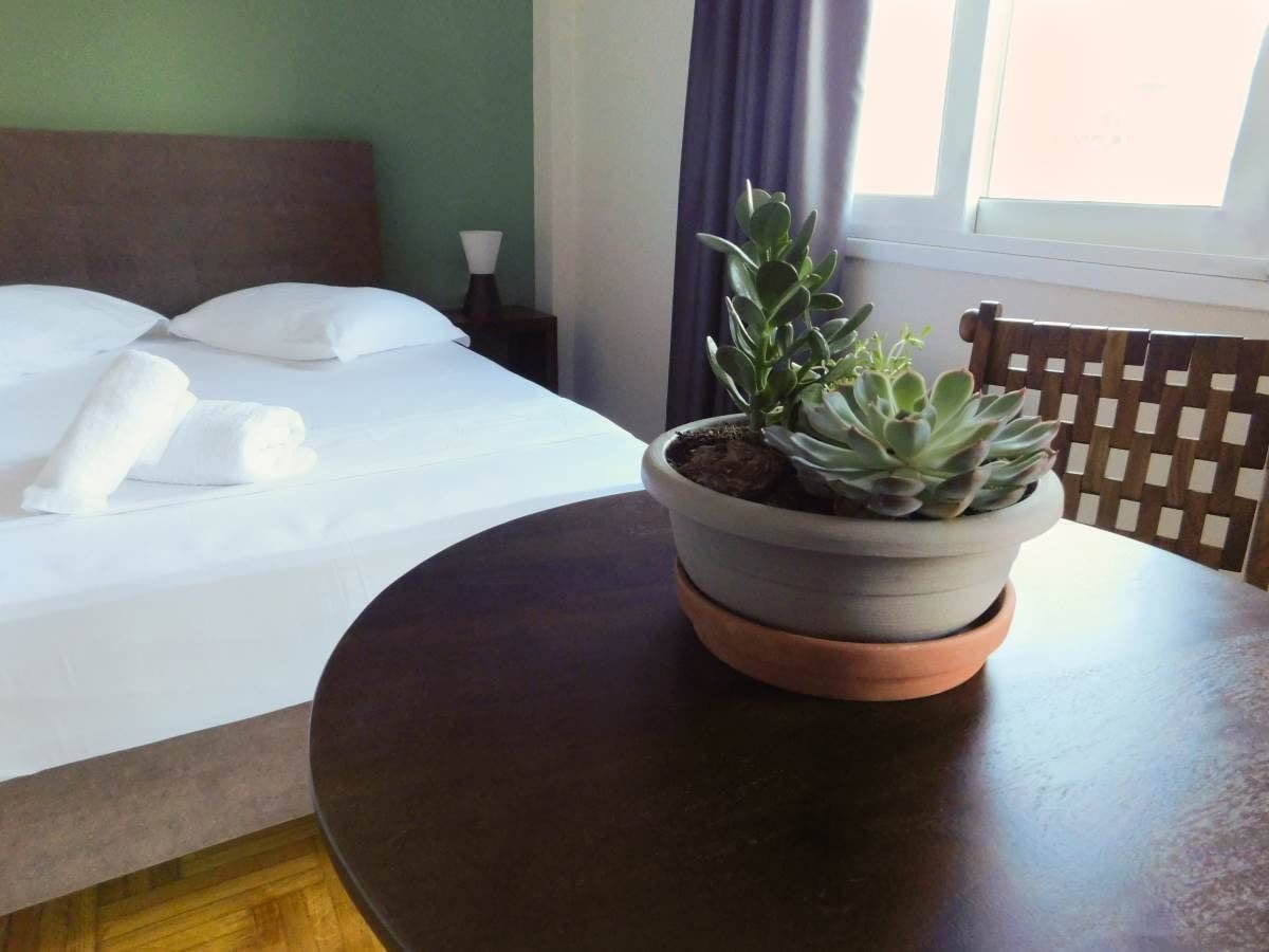 double room | in-room safe, soundproofing, free wifi, bed sheets