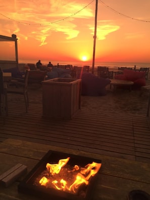 Breakfast, lunch and dinner served  - Beach Hotel Katwijk (Katwijk Aan Zee)