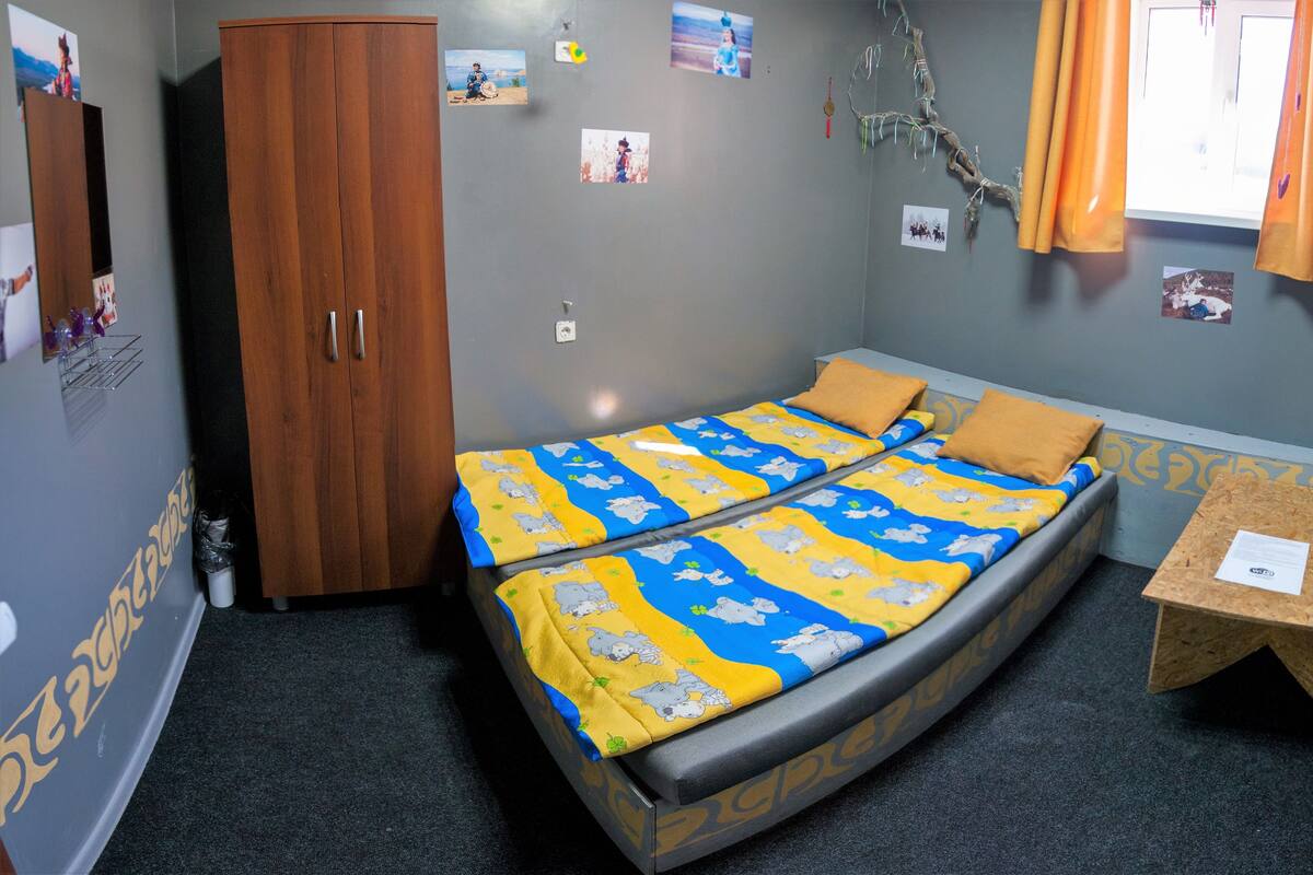 Standaard tweepersoonskamer (Sagaalgan) | Gratis wifi, beddengoed