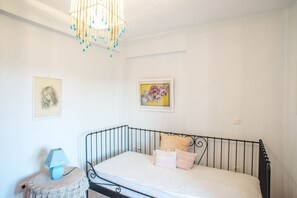 Talo, 3 makuuhuonetta, merinäköala | Vuodevaatteet