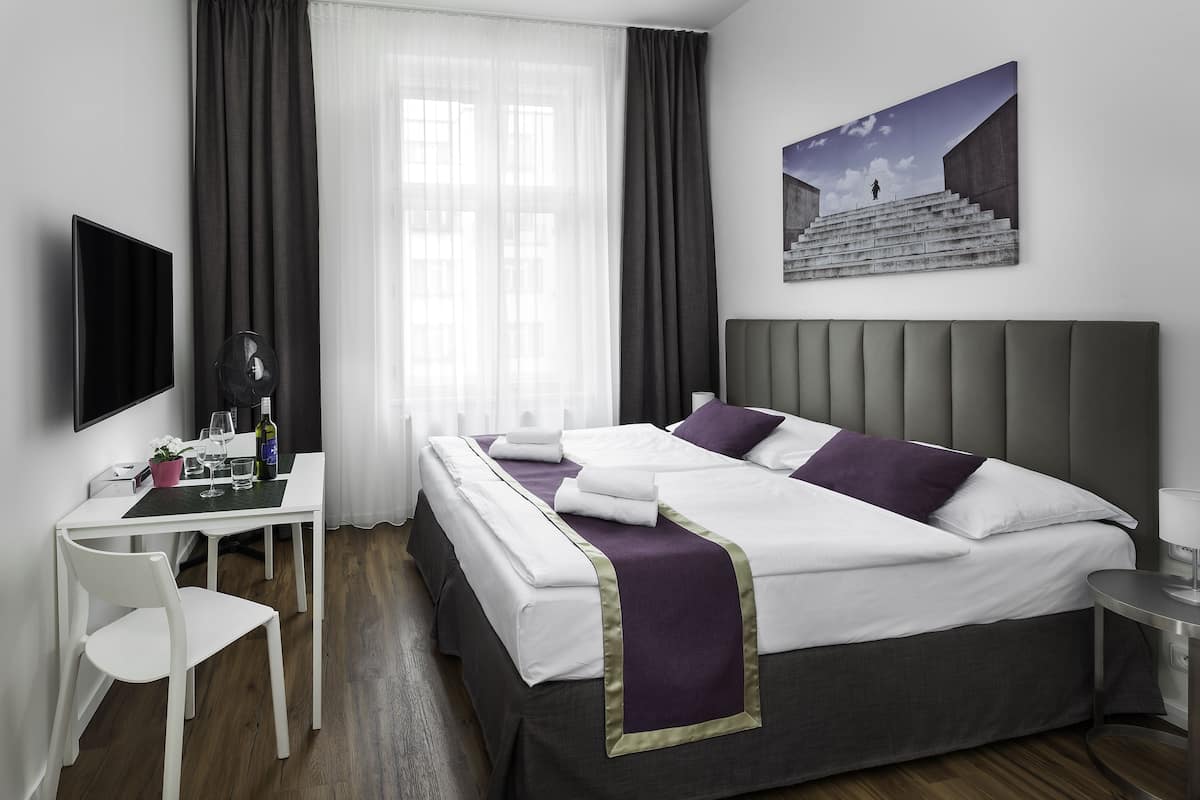 In-room safe, desk, iron/ironing board, free cots/infant beds