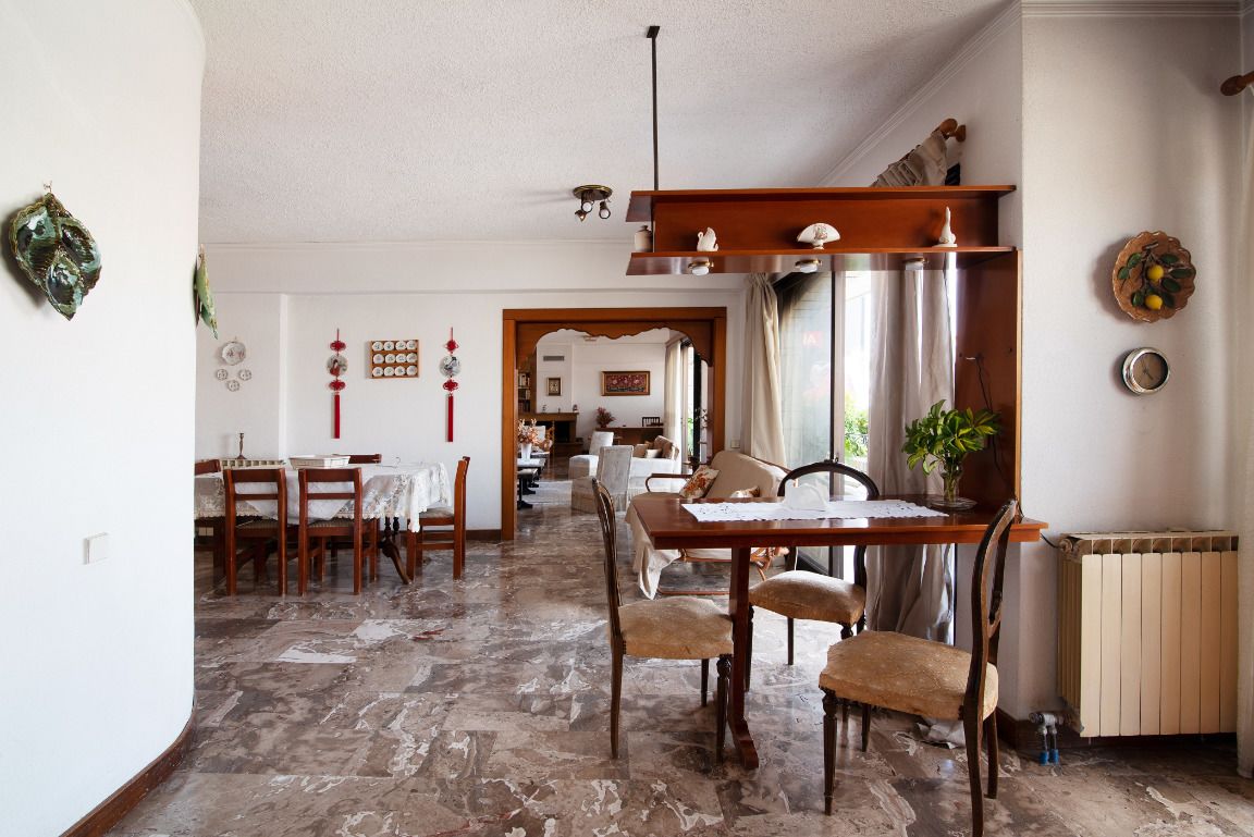 Appartement, 3 chambres | Coin séjour | Télévision à écran plat