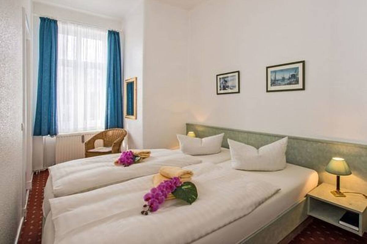 Family Room (Typ 1 / Koralle & Ametyst) | Hypo-allergenic bedding available, WiFi (free), bed sheets