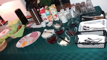 Petit déjeuner buffet compris tous les jours