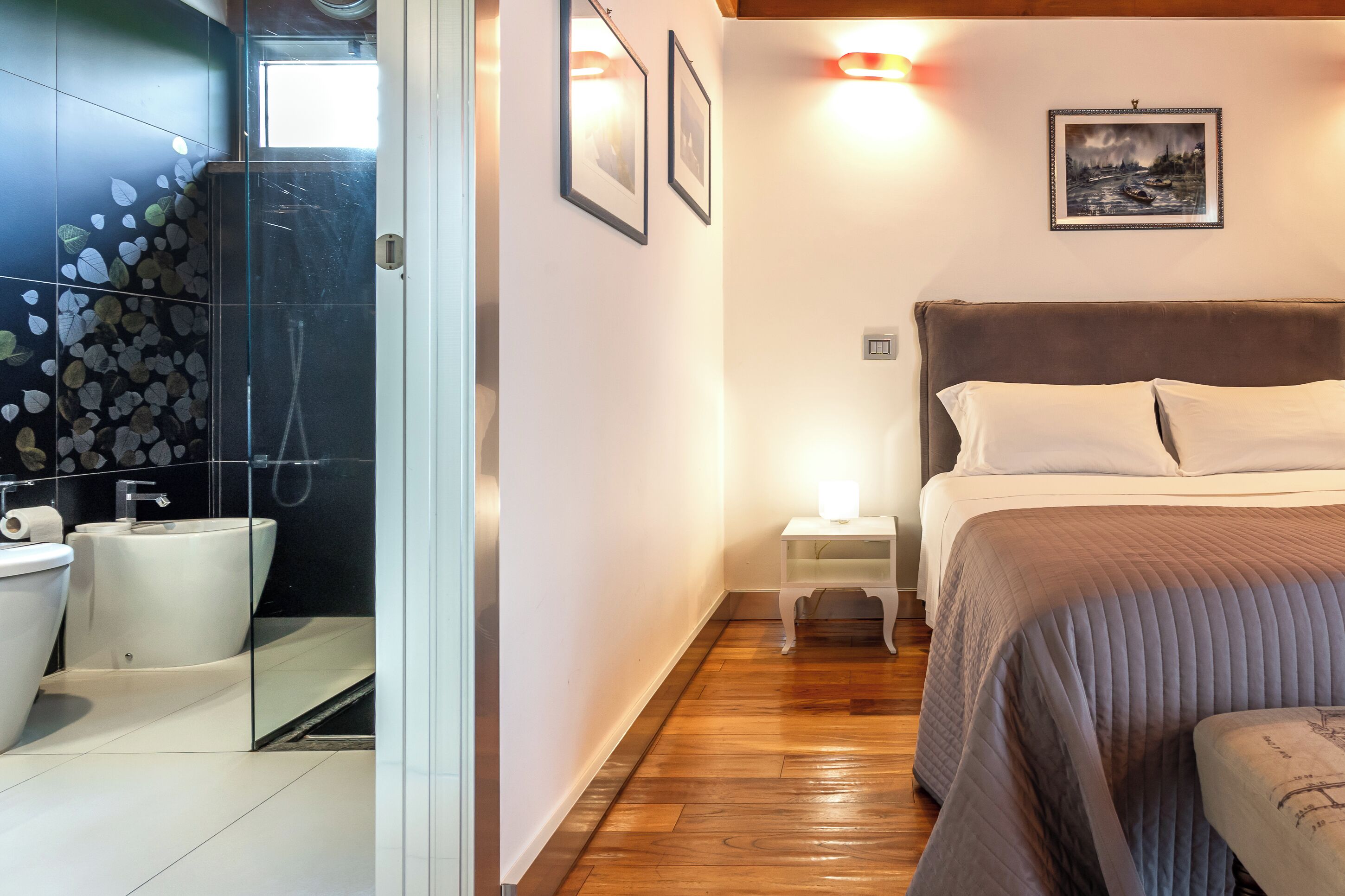 Camera, bagno privato, vista giardino | Bagno | Set di cortesia gratuito, asciugacapelli, bidet, asciugamani