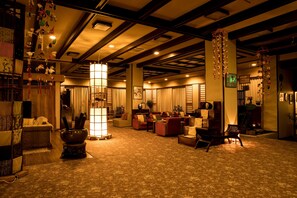 Lobby lounge - Yunohara Hotel (Sendai)