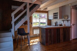 Standard Condo, 1 Bedroom | Private kitchen | Fridge, oven, stovetop, electric kettle