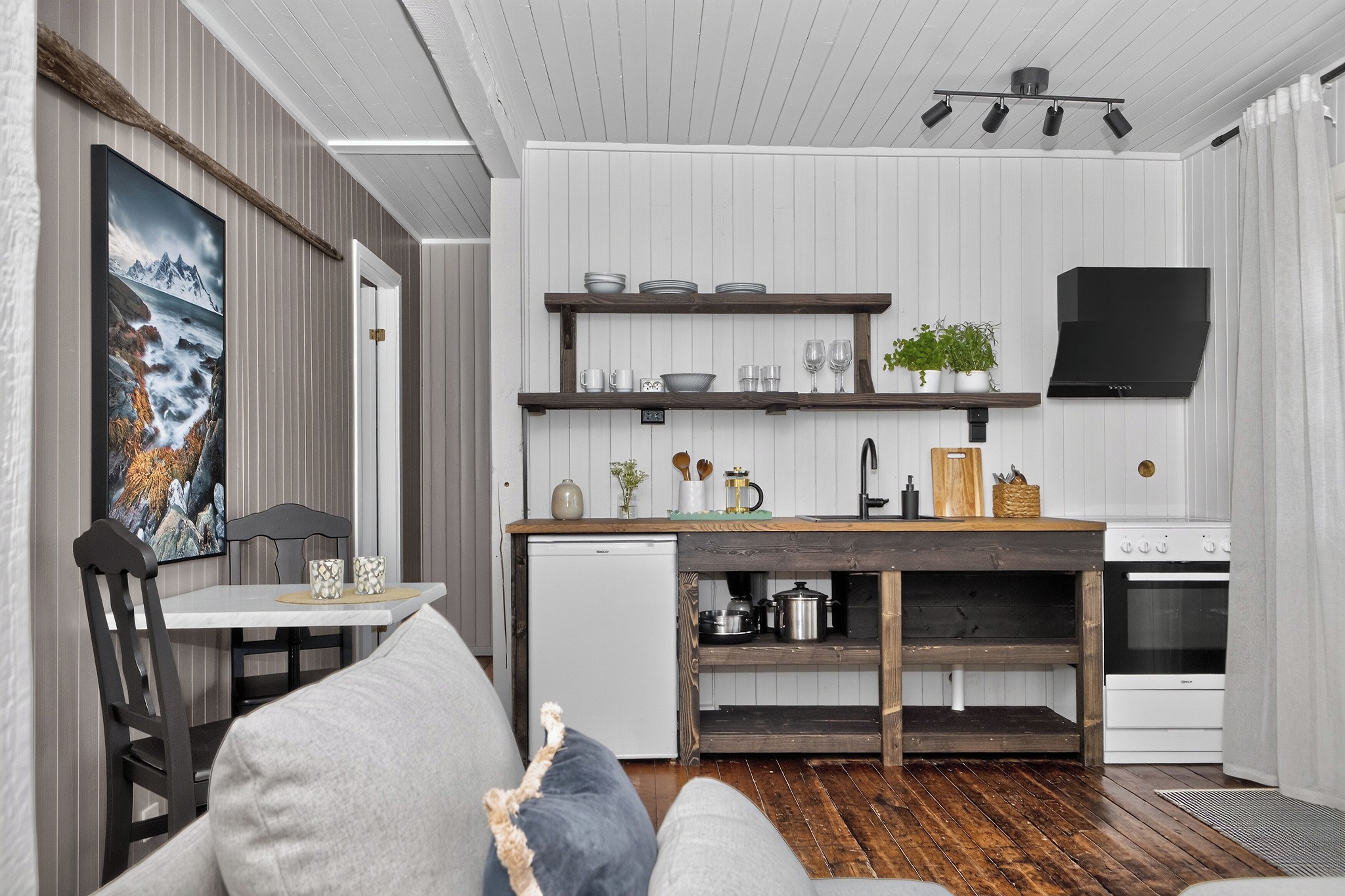 Standard Condo, 1 Bedroom | Living area