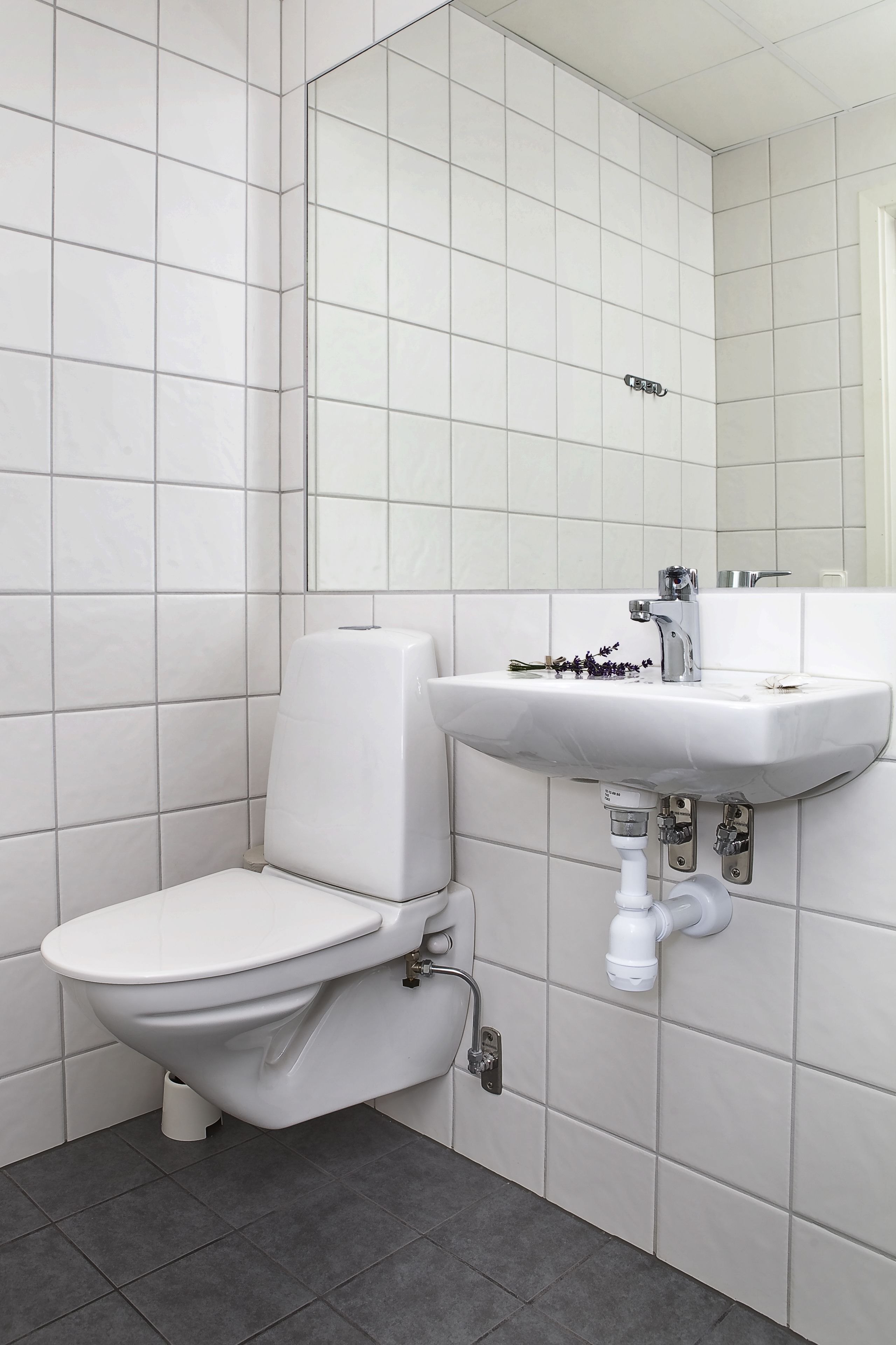 Baño | Regadera y toallas 