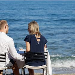 Café da manhã continental todos os dias (EUR 20 por pessoa)