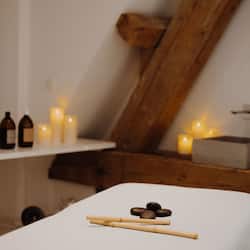 Couples treatment rooms, sauna, hot tub, steam room, Turkish bath