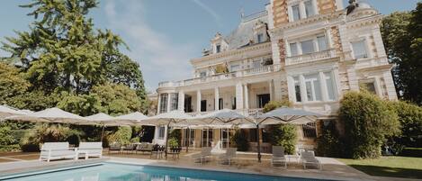 Voorkant van accommodatie