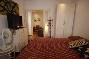 1 quarto, ferros/tábuas de passar roupa, Wi-Fi de cortesia